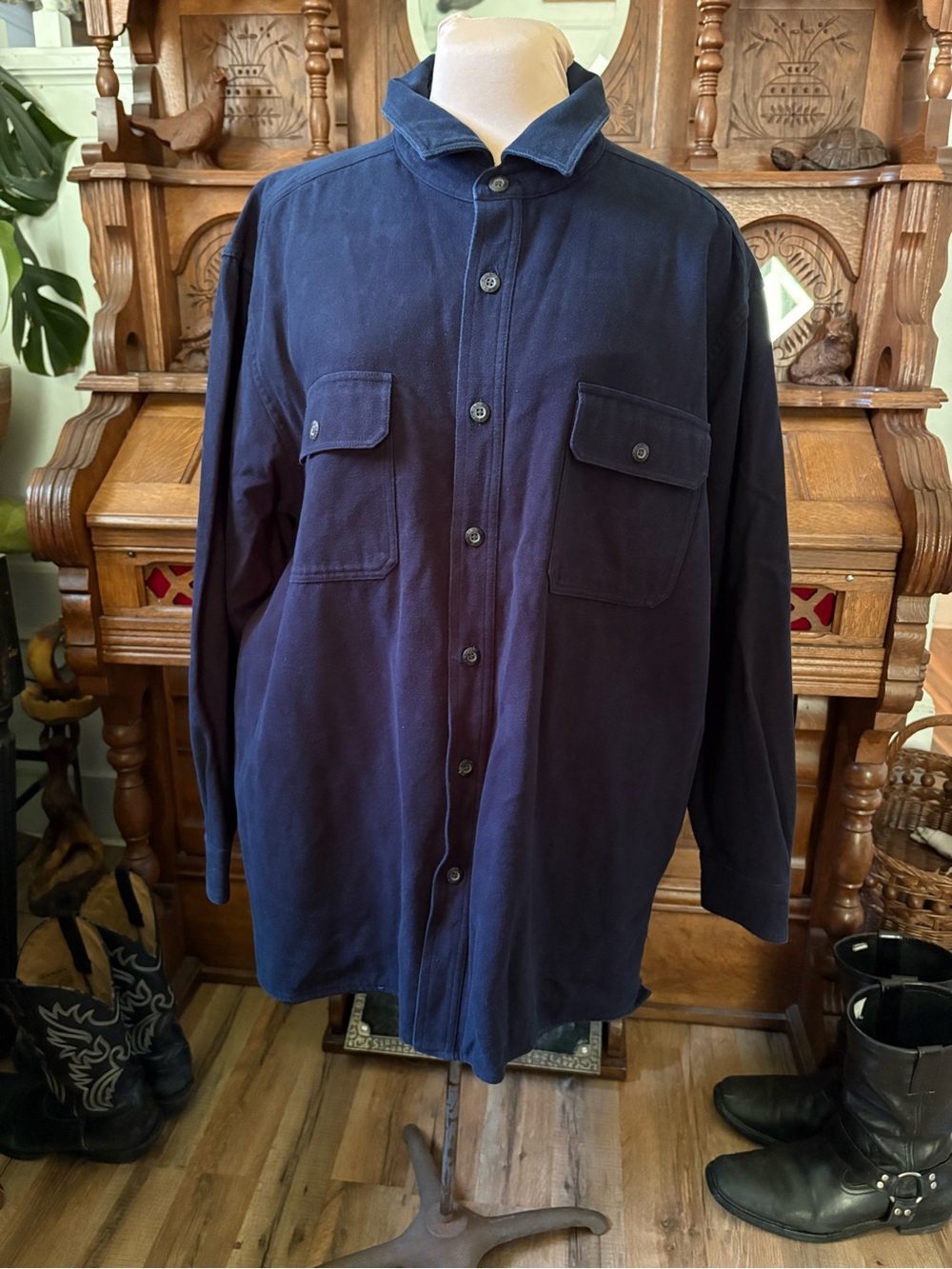 Rare Levi’s Y2K Men's Navy Button-Up Shirt Jacket